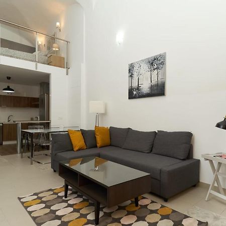 Apartamento Turístico Centro Monumental -- Caces Exterior foto